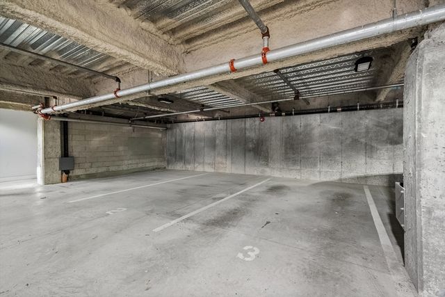 18 Cliveden 406W, Quincy, MA 02169