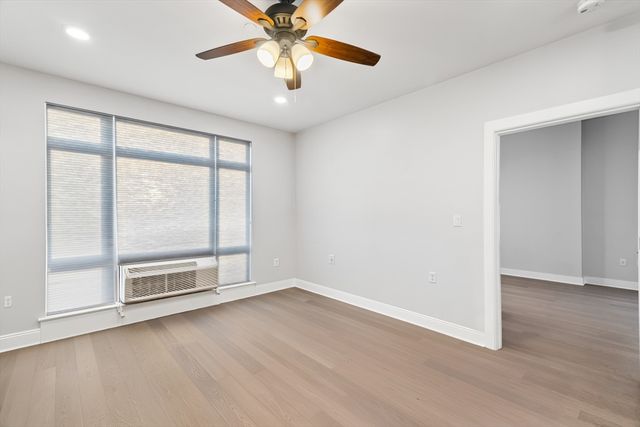 18 Cliveden 406W, Quincy, MA 02169