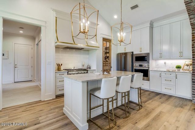 911 Breaux Road, Lafayette, LA 70506