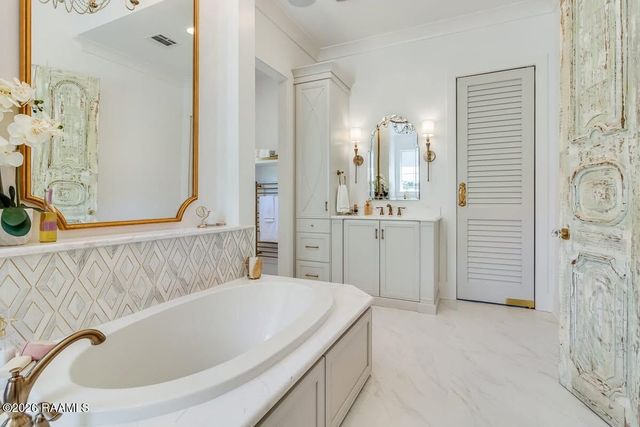 911 Breaux Road, Lafayette, LA 70506