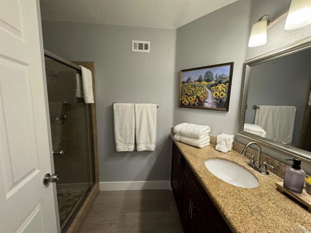 13871 Bruyere Ct, San Diego, CA 92129