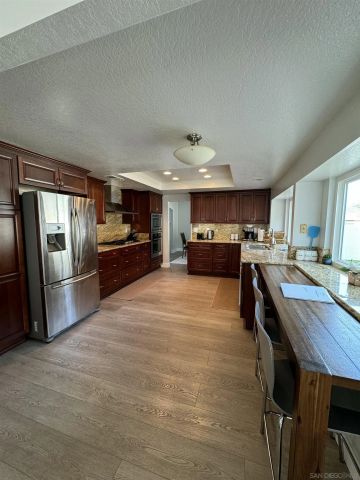 13871 Bruyere Ct, San Diego, CA 92129