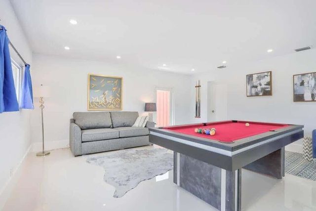 1631 Poinsettia Drive, Fort Lauderdale, FL 33305