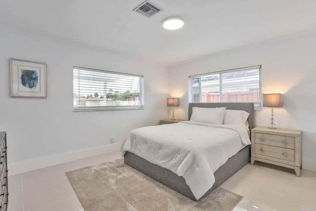 1631 Poinsettia Drive, Fort Lauderdale, FL 33305