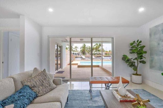 1631 Poinsettia Drive, Fort Lauderdale, FL 33305