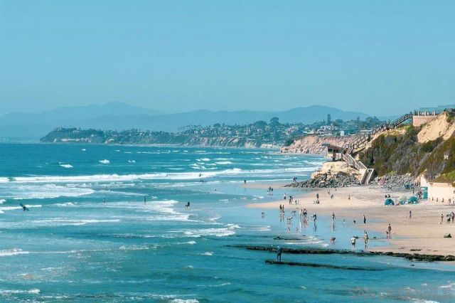 1060 America Way, Del Mar, CA 92014
