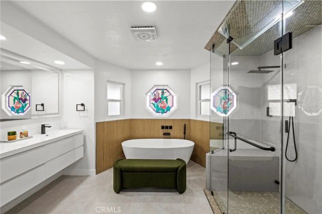 22731 Canyon Lake Drive, Canyon Lake, CA 92587