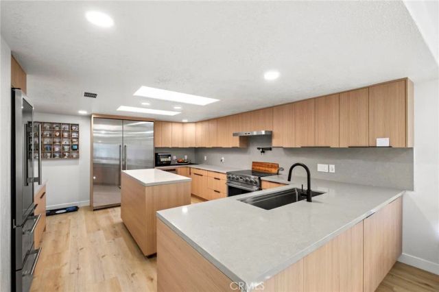 22731 Canyon Lake Drive, Canyon Lake, CA 92587