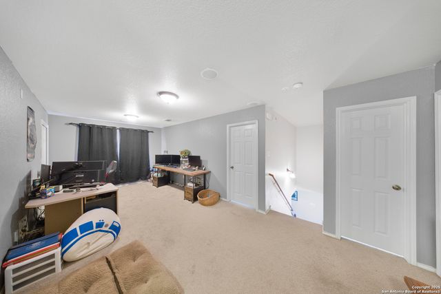 10136 Del Lago, San Antonio, TX 78245