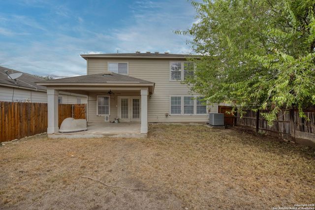 10136 Del Lago, San Antonio, TX 78245