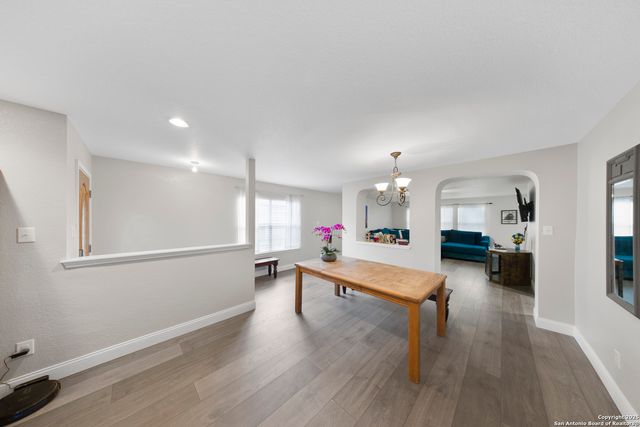 10136 Del Lago, San Antonio, TX 78245