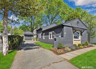 51 Saint Charles Avenue, Stamford, CT 06907