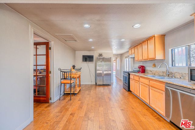 4906 E 59th Place, Maywood, CA 90270
