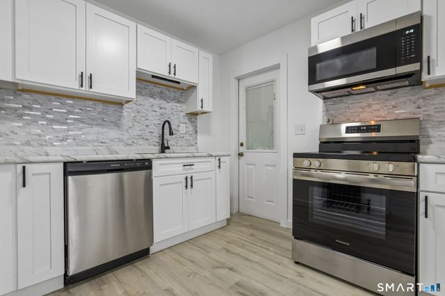 42 Godfrey Street, Groton, CT 06340