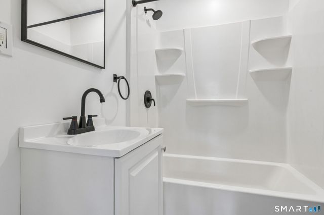 42 Godfrey Street, Groton, CT 06340