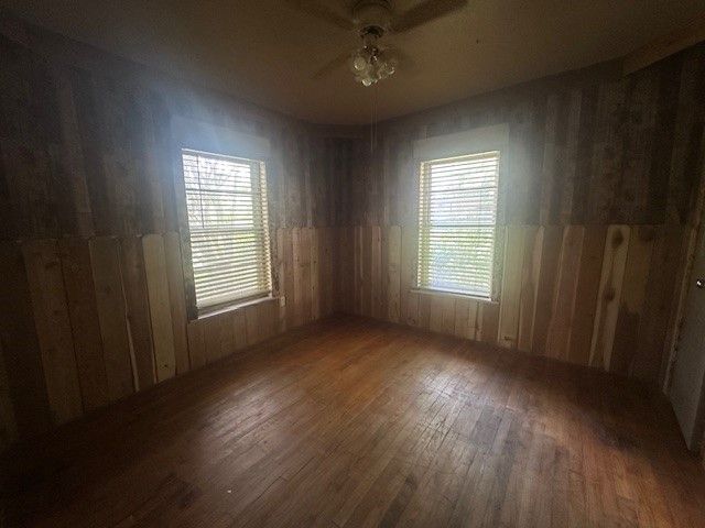 2003 Hillview Street, Mesquite, TX 75149