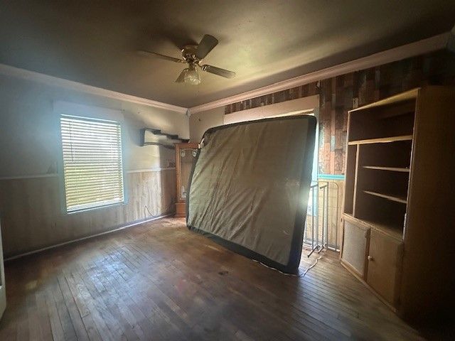 2003 Hillview Street, Mesquite, TX 75149