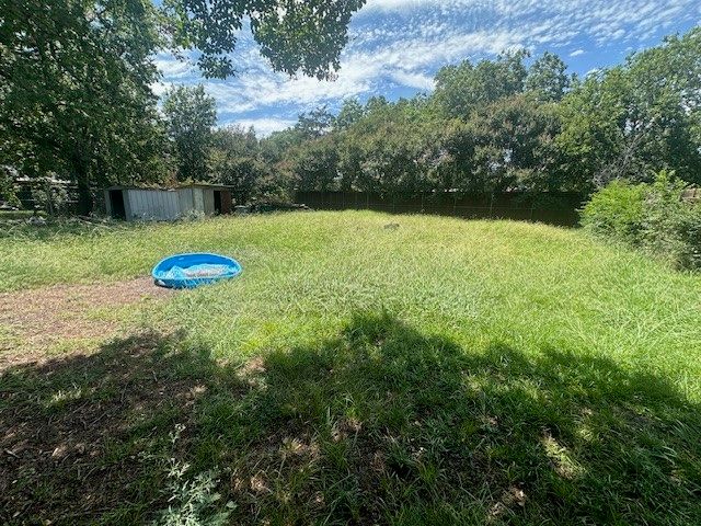 2003 Hillview Street, Mesquite, TX 75149