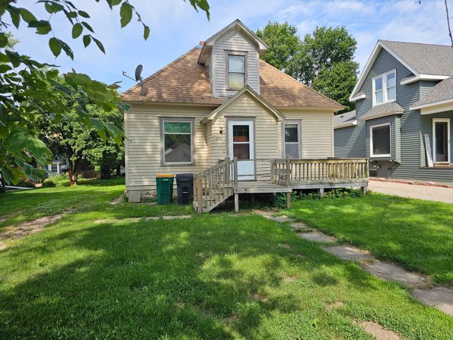 232 Fremont Street S, Lake Benton, MN 56149