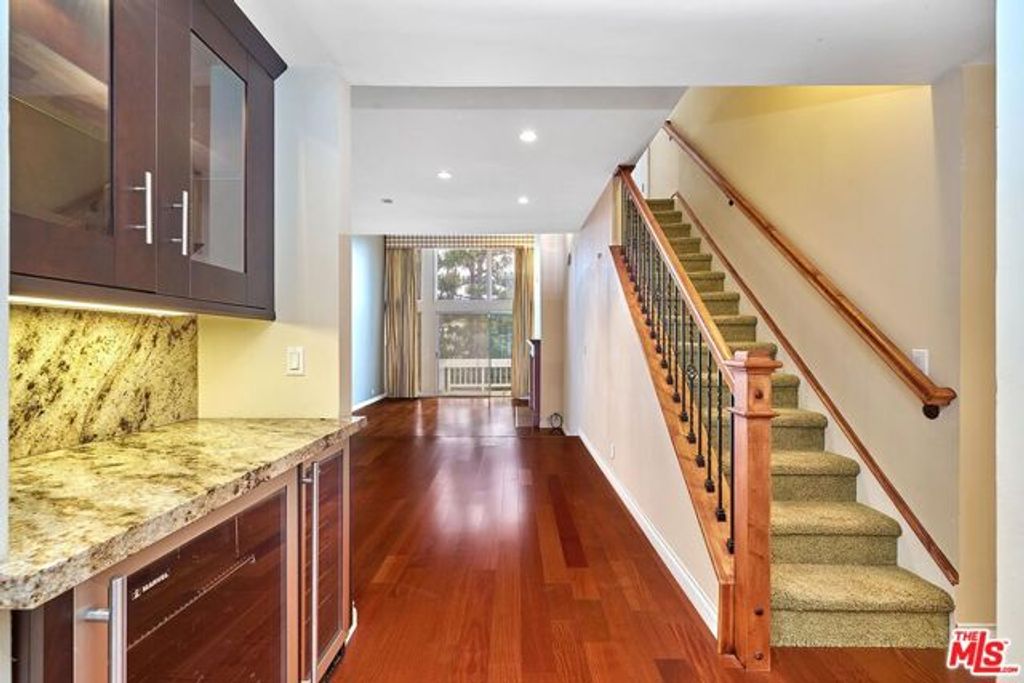 13078 Mindanao Way 314, Marina Del Rey, CA 90292