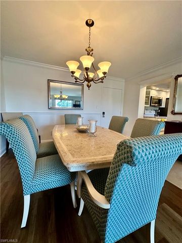555 Park Shore DR B403, Naples, FL 34103