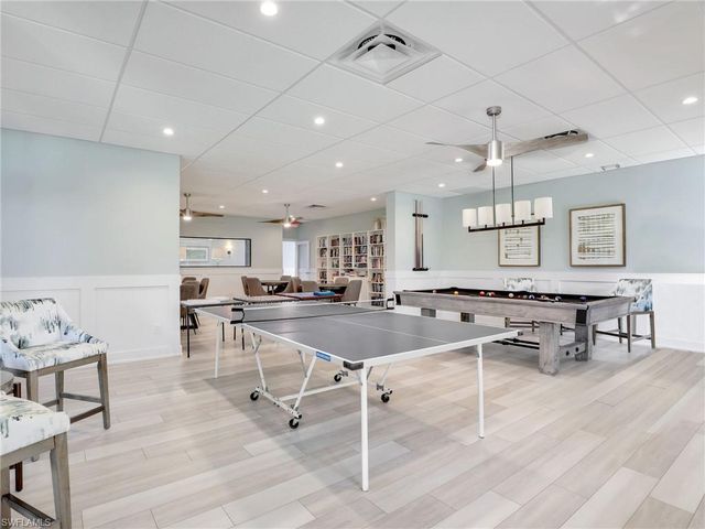 555 Park Shore DR B403, Naples, FL 34103