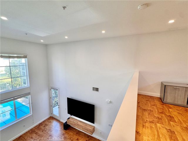 2423 Scholarship, Irvine, CA 92612