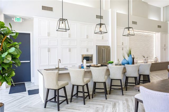 2423 Scholarship, Irvine, CA 92612