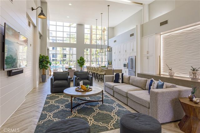 2423 Scholarship, Irvine, CA 92612