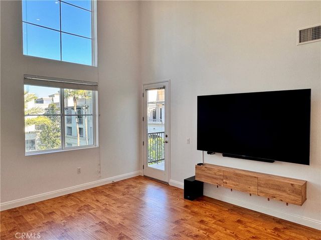 2423 Scholarship, Irvine, CA 92612