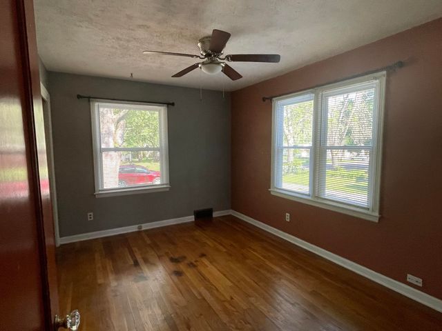707 INDEPENDENCE ST, Columbia, MO 65203