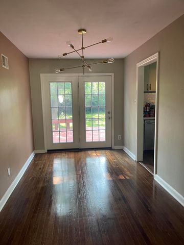 707 INDEPENDENCE ST, Columbia, MO 65203