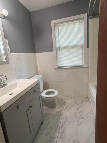 707 INDEPENDENCE ST, Columbia, MO 65203