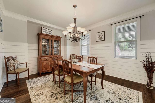 512 Black Horse Circle, Canton, GA 30114