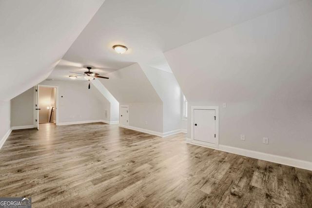 512 Black Horse Circle, Canton, GA 30114