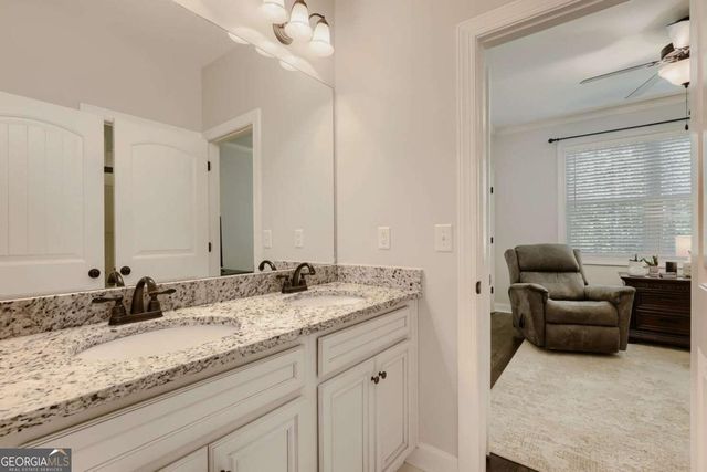 512 Black Horse Circle, Canton, GA 30114