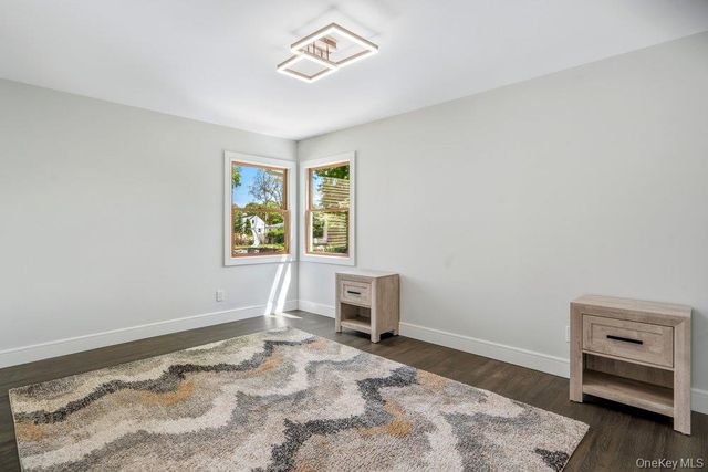 165 Livingston Avenue, Babylon, NY 11702