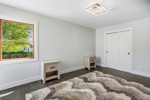 165 Livingston Avenue, Babylon, NY 11702