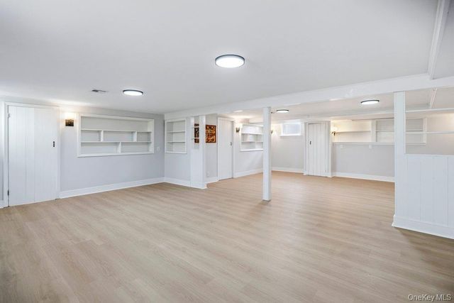 165 Livingston Avenue, Babylon, NY 11702