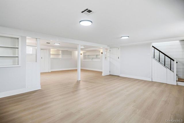 165 Livingston Avenue, Babylon, NY 11702
