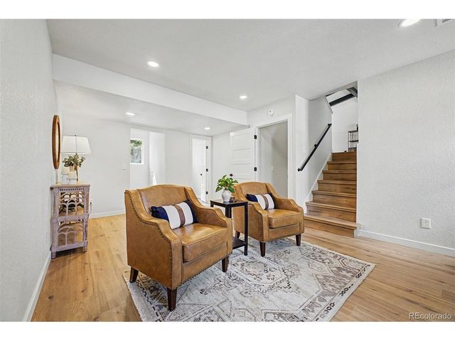 845 S Moore St, Denver, CO 80226