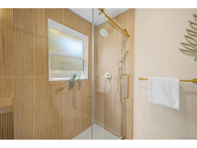 845 S Moore St, Denver, CO 80226