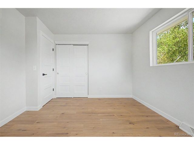 845 S Moore St, Denver, CO 80226