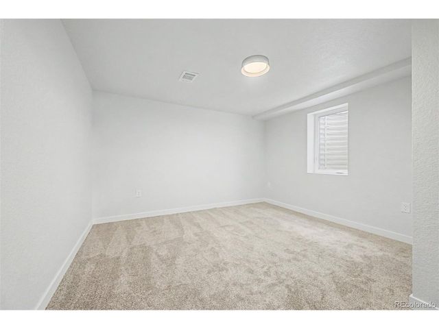 845 S Moore St, Denver, CO 80226