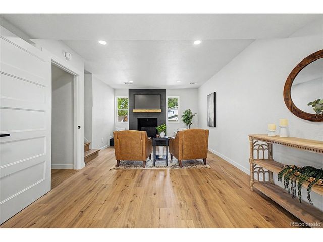 845 S Moore St, Denver, CO 80226