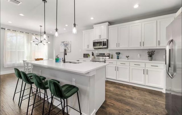 1942 Nomas Street, Dallas, TX 75212