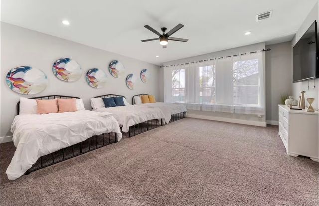 1942 Nomas Street, Dallas, TX 75212