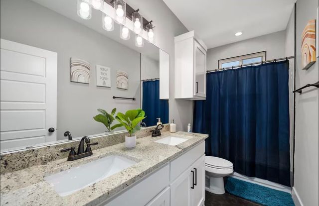 1942 Nomas Street, Dallas, TX 75212