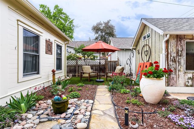 5736 S Bemis Street, Littleton, CO 80120