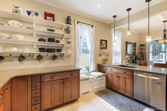 5736 S Bemis Street, Littleton, CO 80120